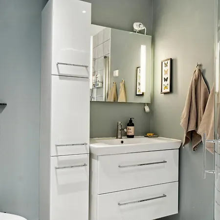 Elegant And Personal Style In Holloselund Vejby